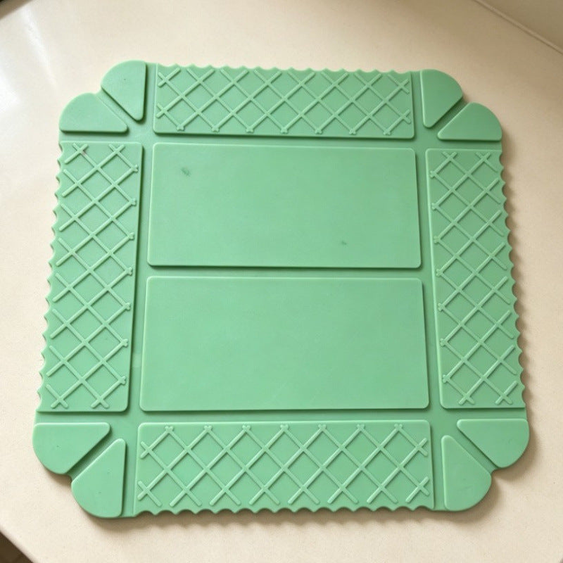 Magnetic Folding Silicone Tray – Collapsible Snack Container, Fruit Holder and Heat-Resistant Mat