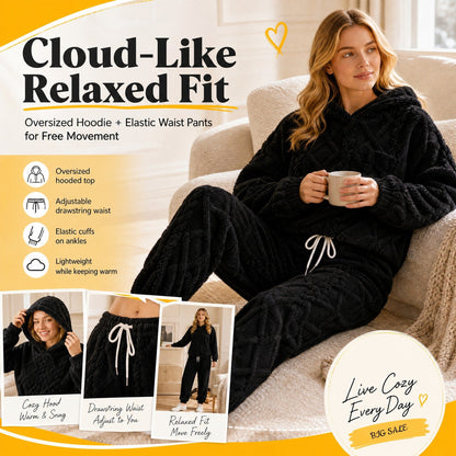 🍂 Embossed Geometric Plush Set – Timeless Comfort & Effortless Style For Every Occasion🍂