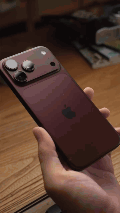 Magnetic Wallet Card Holder with Built-in Locator – Works with Apple Find My, RFID Blocking & MagSafe Stand 📱💳