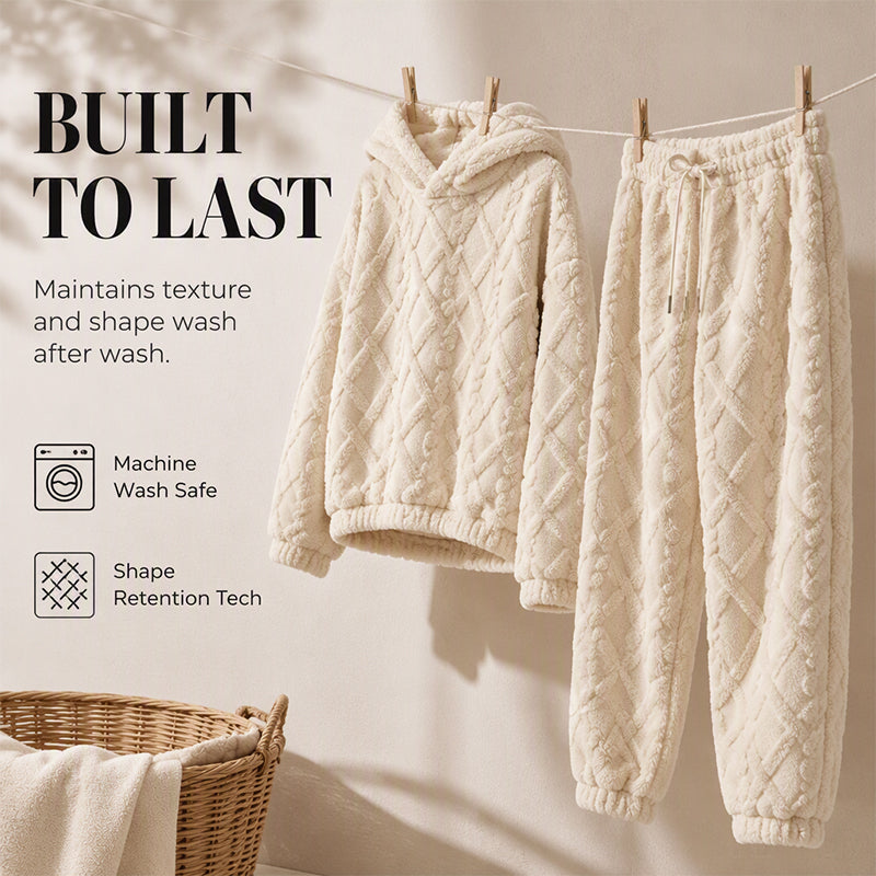 🍂 Embossed Geometric Plush Set – Timeless Comfort & Effortless Style For Every Occasion🍂